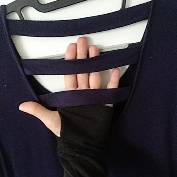 Top - Picture 3 of 3